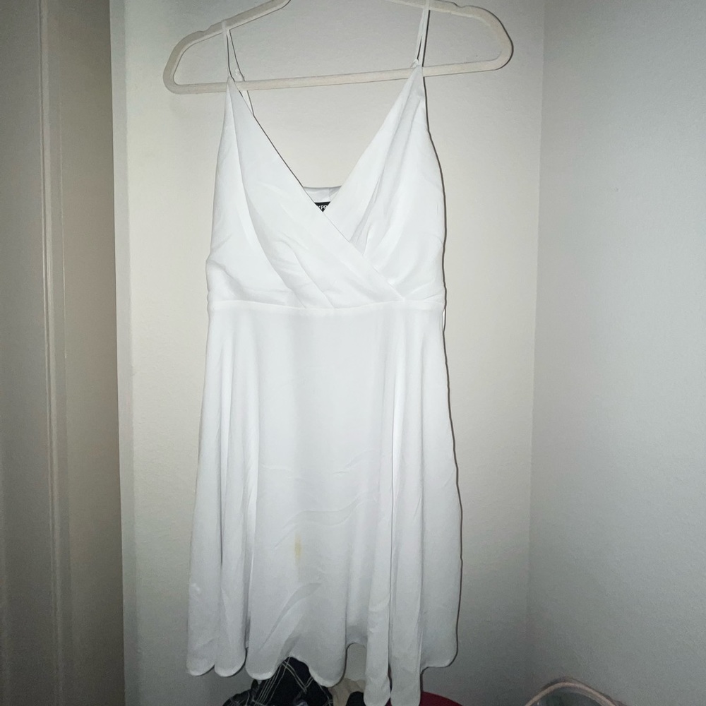 Express, white dress, mini strap of white dress